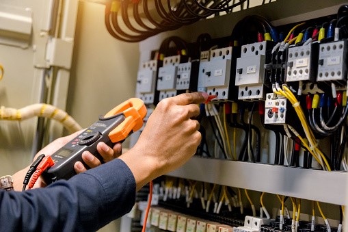 Hire an Electrician for Residential Electrical Work 2021
